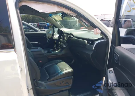 2018 Chevrolet Suburban Lt z USA, uszkodzony, nr VIN 1GNSCHKC0JR333972